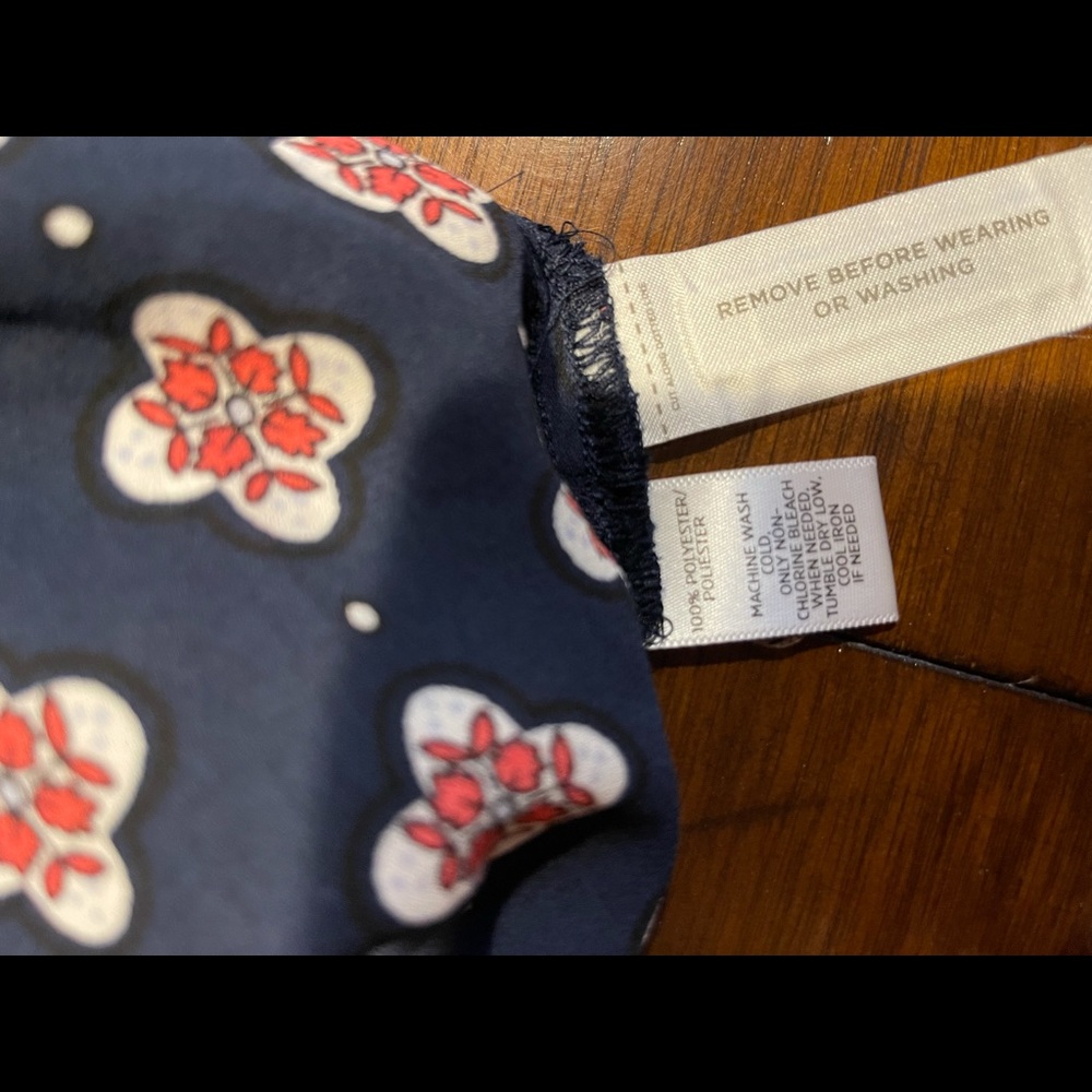 Loft navy blouse - Picture 5 of 6